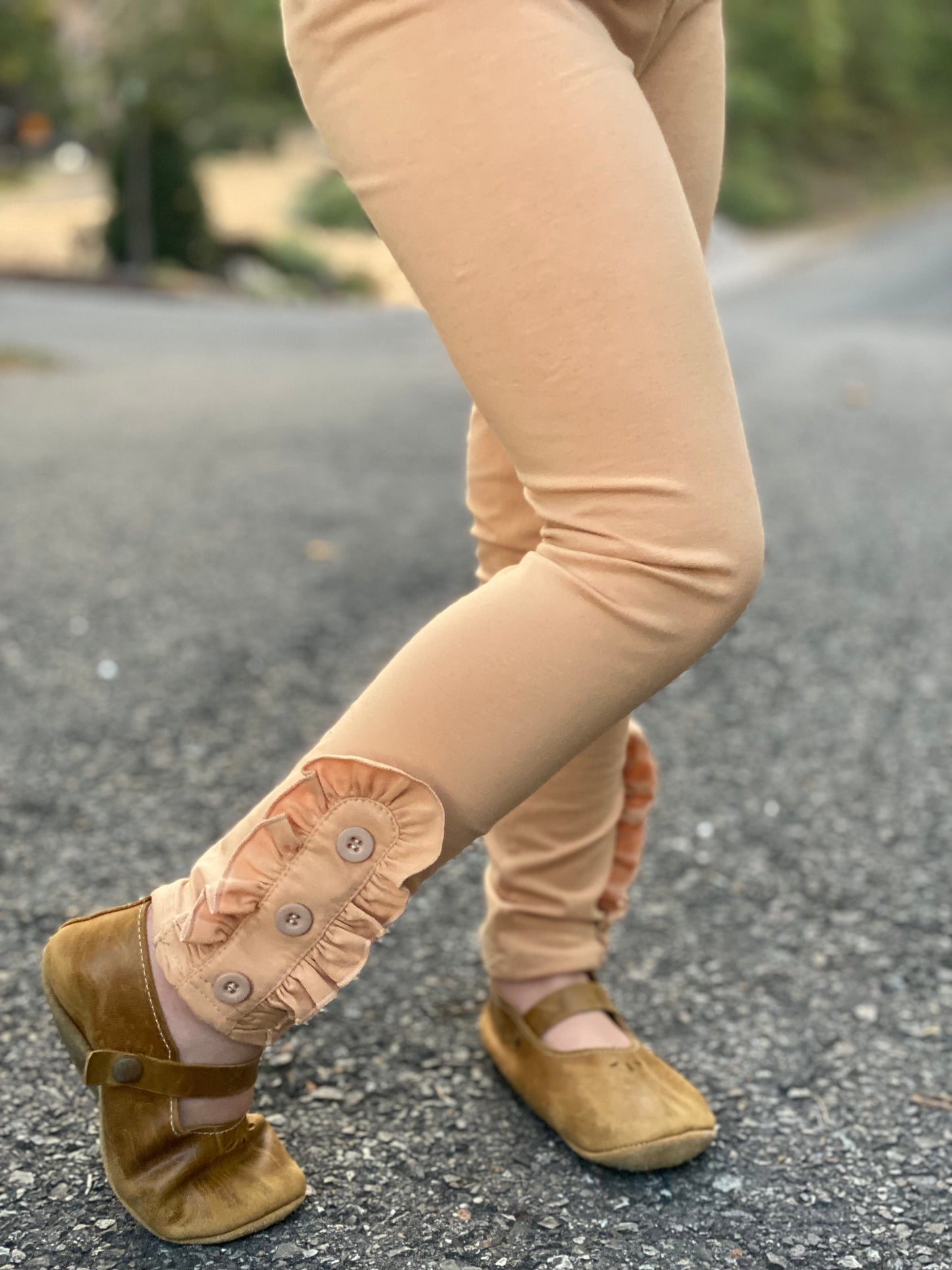 Girls Camel Ruffle and Button Leggings