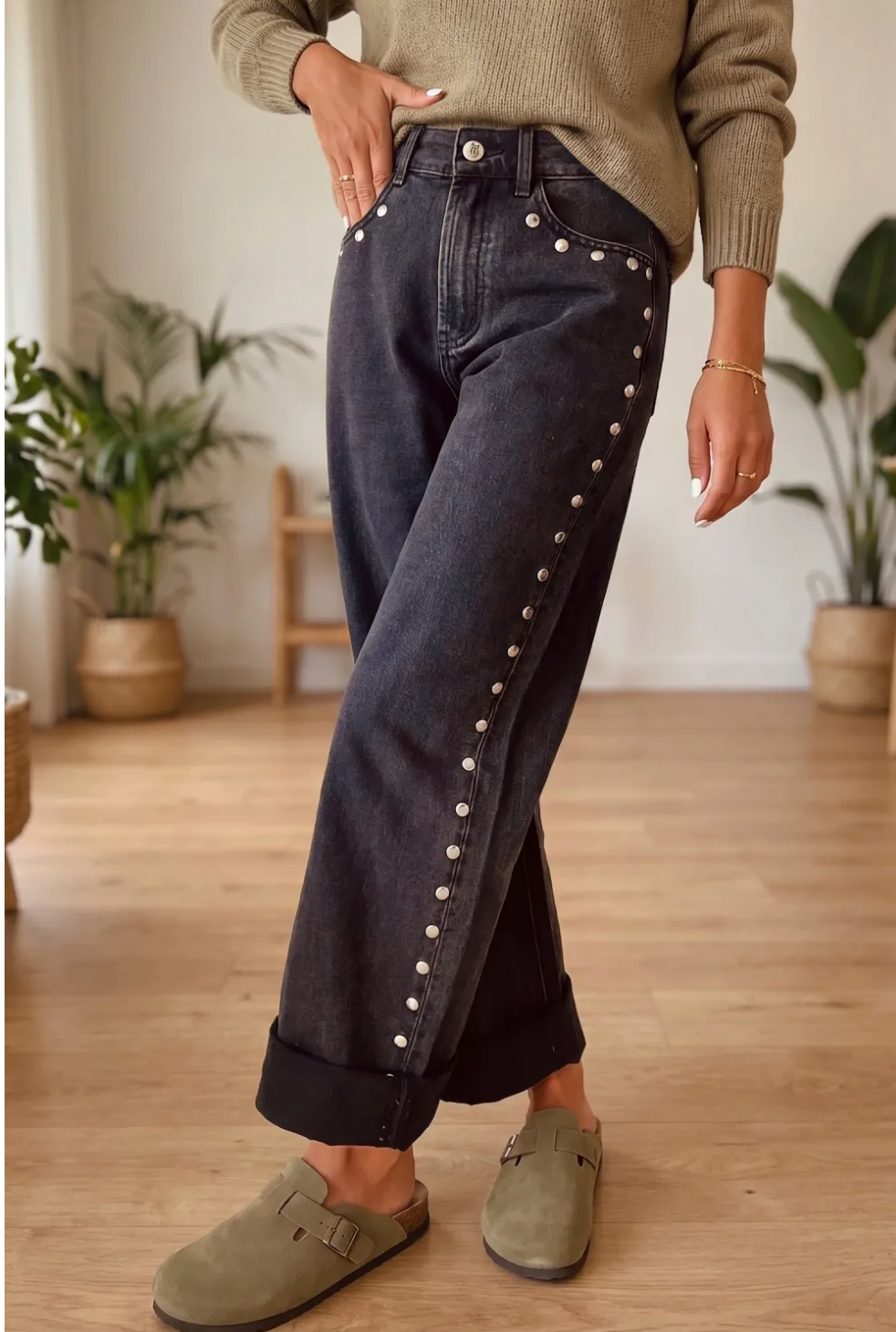 Pre-order Black Studded Detail Jeans